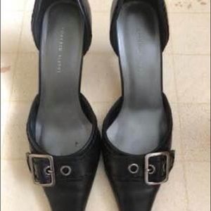 Roberto Vianni ladies heels size 8M